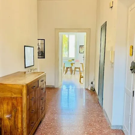 דירה Casa Rica At Vatican And St Peter רומא