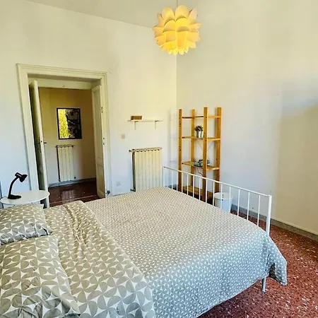 Casa Rica At Vatican And St Peter רומא